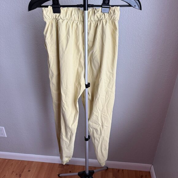 Lululemon Stretch High Rise Women's Jogger Pant Finch Yellow Size 4 Workout - Picture 3 of 6